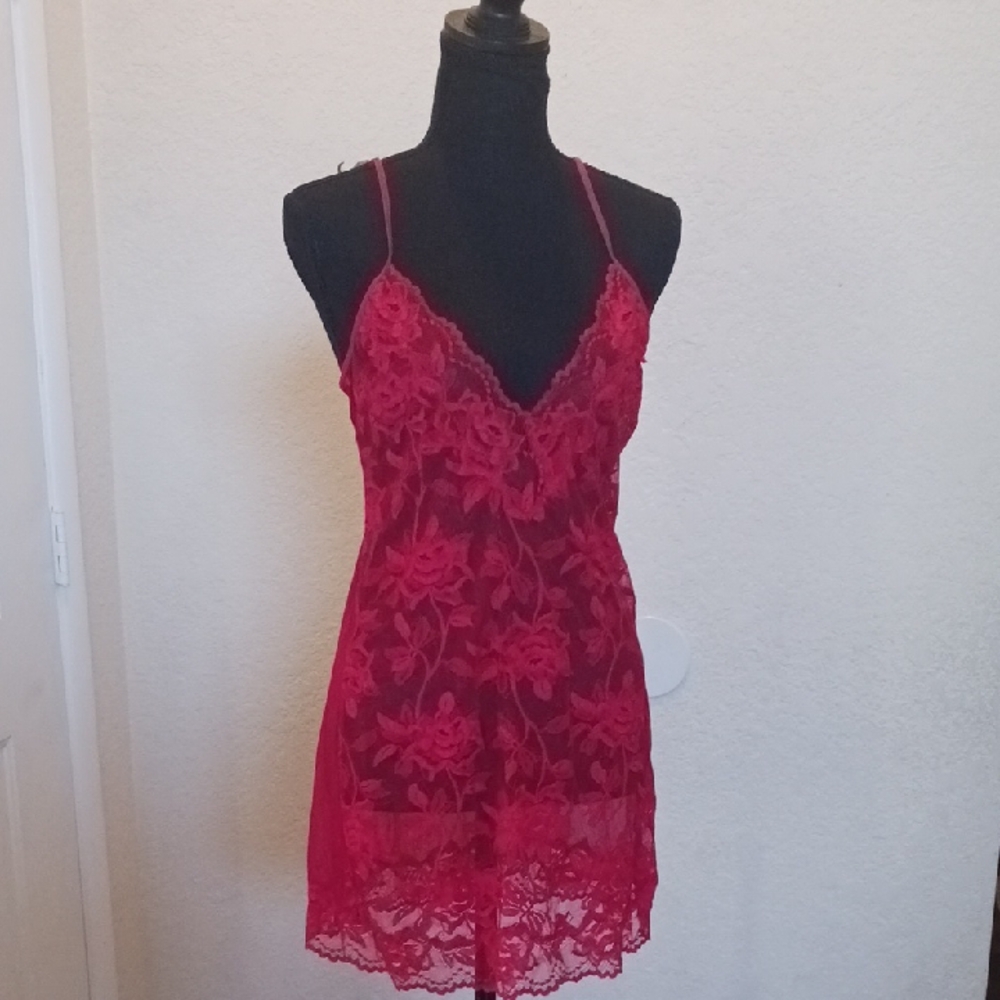 Victoria's Secret Red Scarlet Lace Chemise Size Medium